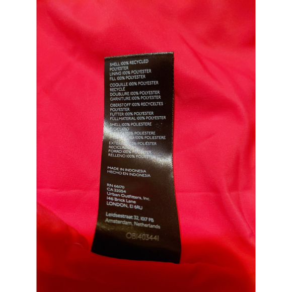 BDG x Urban Outfitters Hot Pink Quilted Puffer Overcoat Vest Size Medium NWT - Picture 7 of 8